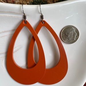 Nickel and Suede Cut Out Earrings - Orange